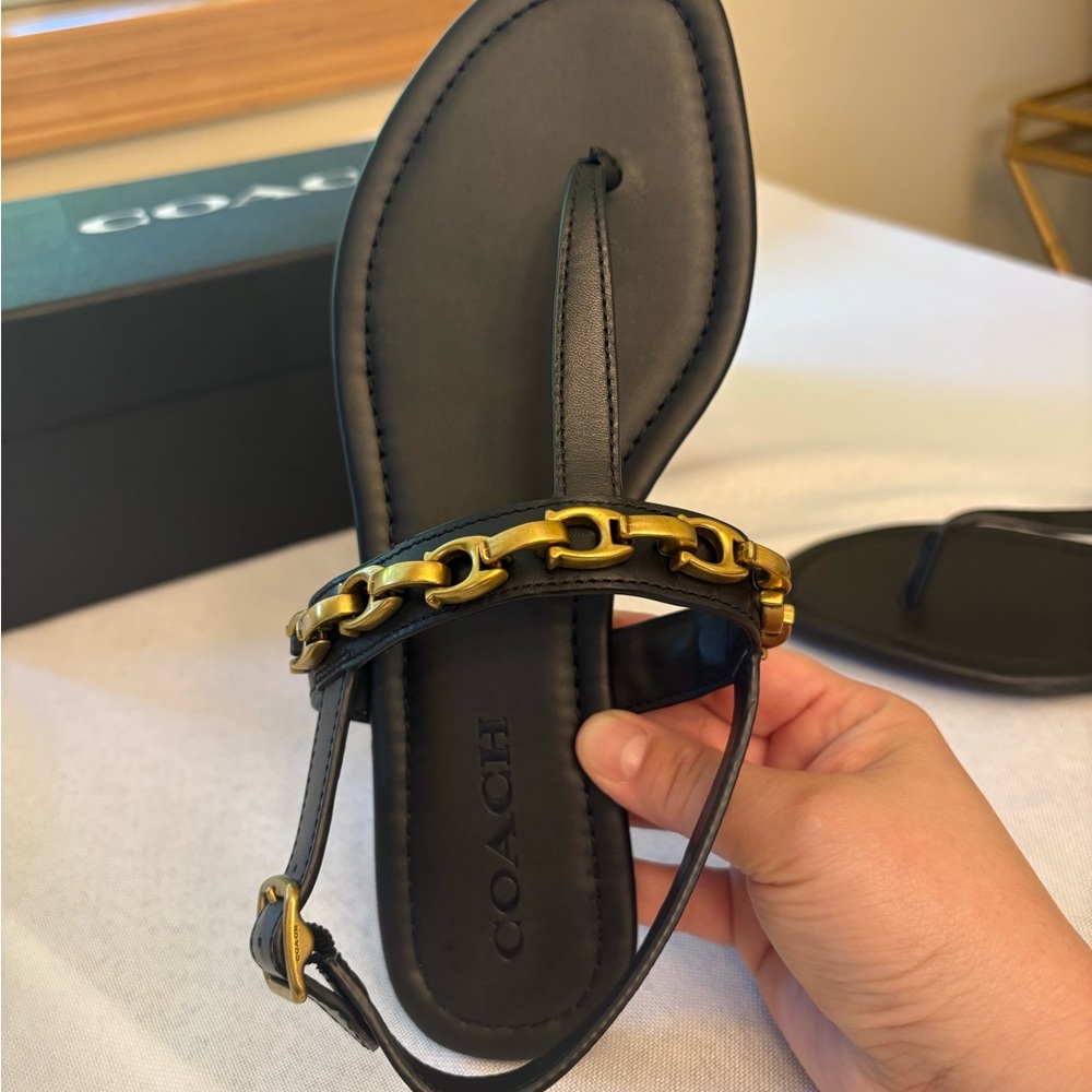 Coach Jenna Signature Chain leather Sandal NWT’s